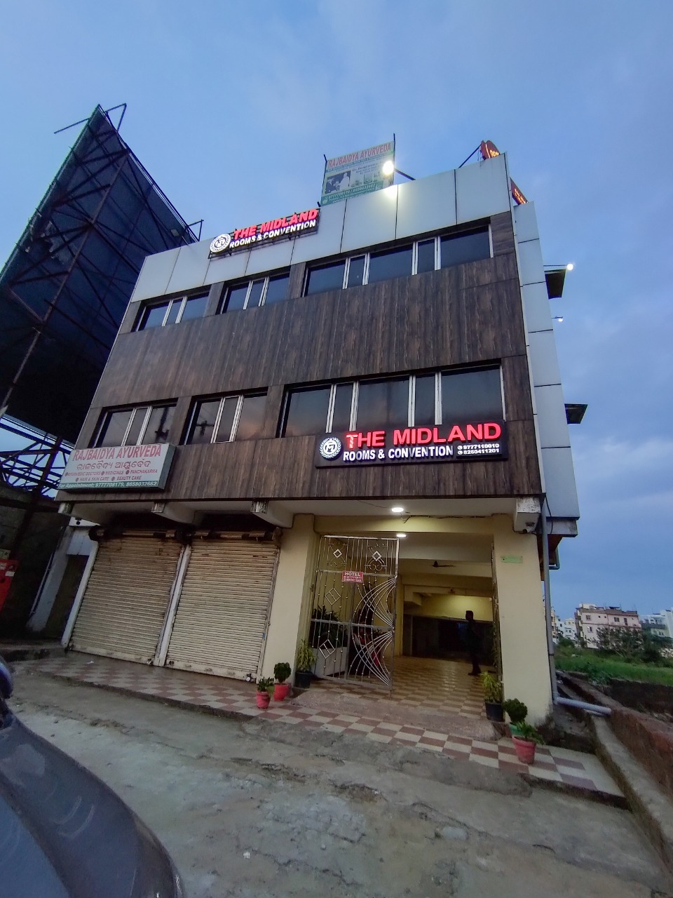 Hotels in Rasulgarh
